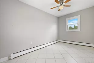 3037 N Jerusalem Rd, Levittown, NY 11756 - Photo 12