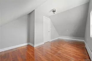 3037 N Jerusalem Rd, Levittown, NY 11756 - Photo 16
