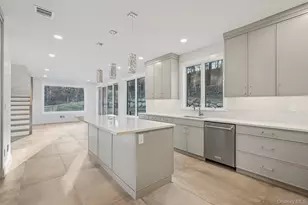 400 Phillips Hill Rd, New City, NY 10956 - Photo 10