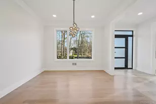 400 Phillips Hill Rd, New City, NY 10956 - Photo 4