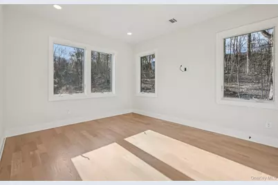 400 Phillips Hill Road, New City, NY 10956 - Photo 18