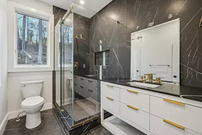 400 Phillips Hill Road, New City, NY 10956 - Photo 38