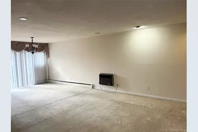 76-36 265th Street, Glen Oaks, NY 11040 - Photo 4