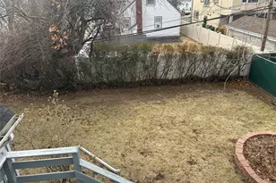 76-36 265th St, Glen Oaks, NY 11040 - Photo 34