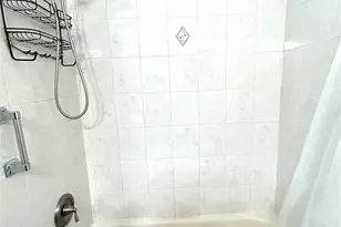 76-36 265th St, Glen Oaks, NY 11040 - Photo 18