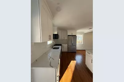 225 Norma Avenue, West Islip, NY 11795 - Photo 6