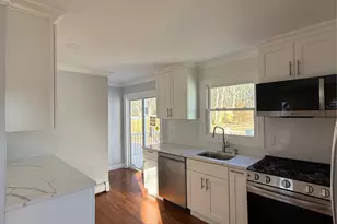 225 Norma Ave, West Islip, NY 11795 - Photo 8