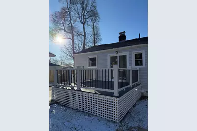 225 Norma Avenue, West Islip, NY 11795 - Photo 32