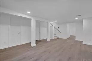 225 Norma Ave, West Islip, NY 11795 - Photo 16