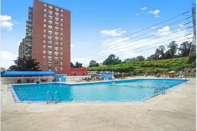 1841 Central Park Ave #15P, Yonkers, NY 10710 - Photo 18