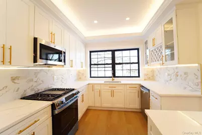 13016 227 Street, Springfield Gardens, NY 11413 - Photo 2