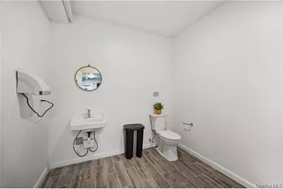 108 N Kensico Avenue #2B, White Plains, NY 10604 - Photo 26