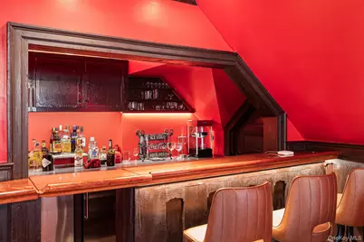 94 Quogue Street, Quogue, NY 11959 - Photo 32