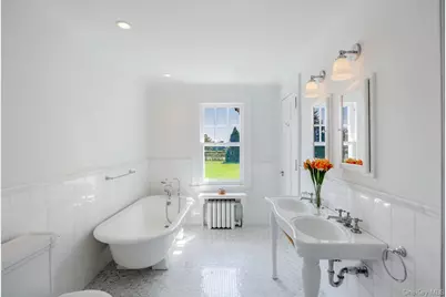 94 Quogue Street, Quogue, NY 11959 - Photo 20