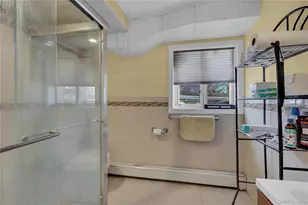 140 Long Dr, Hempstead, NY 11550 - Photo 28