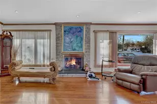 140 Long Dr, Hempstead, NY 11550 - Photo 4