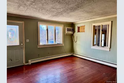 26 N Swezeytown Road, Middle Island, NY 11953 - Photo 6