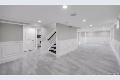 41 Perry Street, Hempstead, NY 11550 - Photo 28