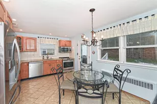 257 Melville Rd, South Huntington, NY 11746 - Photo 12