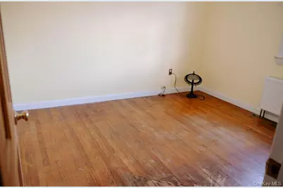 21 McCall Place, Middle Hope, NY 12550 - Photo 10