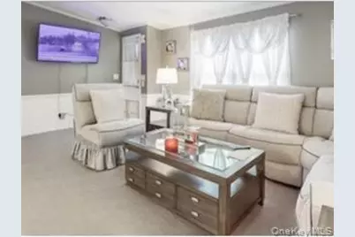 128 Brittany Terrace #128, New Windsor, NY 12575 - Photo 18