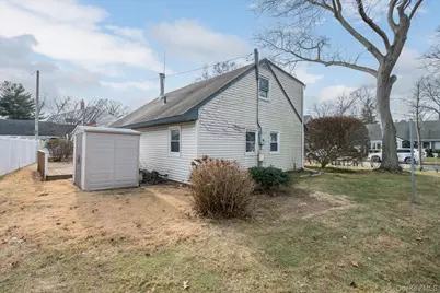 1691 Lehigh Road, Wantagh, NY 11793 - Photo 20