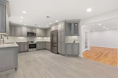 339 Halbert Drive, Holbrook, NY 11741 - Photo 12