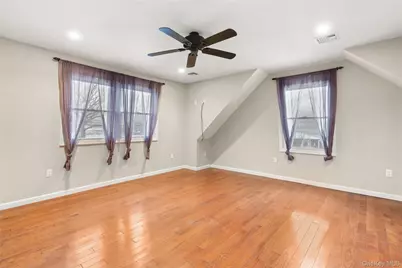 339 Halbert Drive, Holbrook, NY 11741 - Photo 16