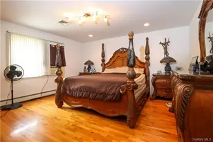 1078 Midland Ave, Bronxville, NY 10708 - Photo 10