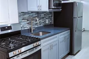 147-01 Brookville Blvd, Rosedale, NY 11422 - Photo 4