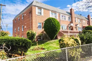 147-01 Brookville Blvd, Rosedale, NY 11422 - Photo 1