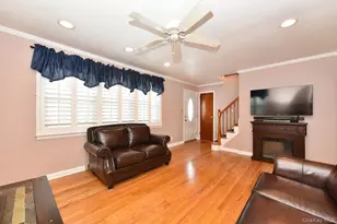 105 Dow Ave, Mineola, NY 11501 - Photo 2