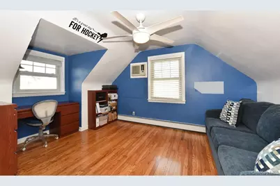 105 Dow Avenue, Mineola, NY 11501 - Photo 14