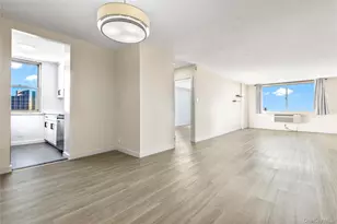 118-18 Union Tpke, Kew Gardens, NY 11415 - Photo 2