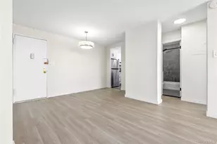 118-18 Union Tpke, Kew Gardens, NY 11415 - Photo 14