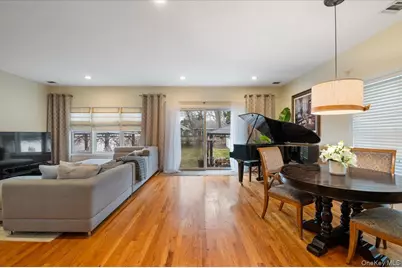 322 Elmore Avenue, East Meadow, NY 11554 - Photo 4