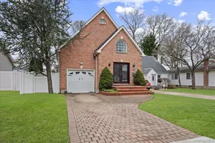 322 Elmore Ave, East Meadow, NY 11554 - Photo 34