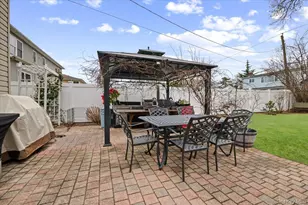 322 Elmore Ave, East Meadow, NY 11554 - Photo 28