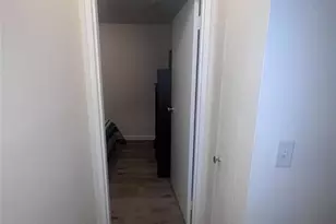 31 Richmond Blvd, Ronkonkoma, NY 11779 - Photo 12