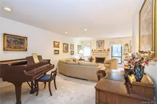 33 Club House Ct, Jericho, NY 11753 - Photo 14