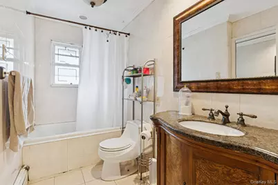 616 Duke Street, Westbury, NY 11590 - Photo 12