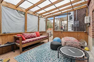 616 Duke St, Westbury, NY 11590 - Photo 22