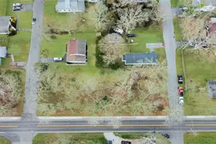 189 Beaver Dr, Mastic Beach, NY 11951 - Photo 36