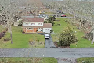 189 Beaver Dr, Mastic Beach, NY 11951 - Photo 38