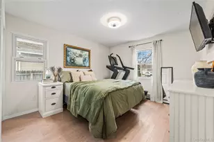 64 Nehring Ave, Babylon, NY 11702 - Photo 14