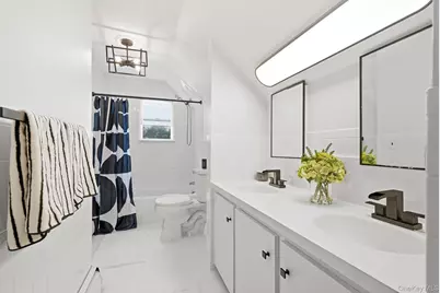 39 Lambert Lane, New Rochelle, NY 10804 - Photo 20