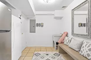 39 Lambert Ln, New Rochelle, NY 10804 - Photo 16