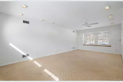 3 Runyon Place, Scarsdale, NY 10583 - Photo 12