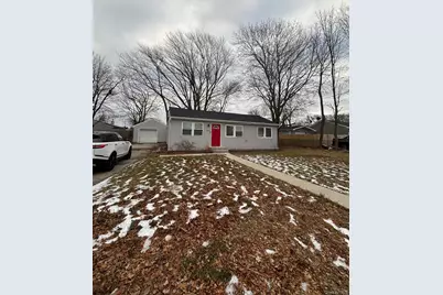 855 Meade Avenue, Bellport, NY 11713 - Photo 22