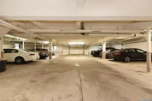 15 Hill Park Ave, Great Neck, NY 11021 - Photo 16